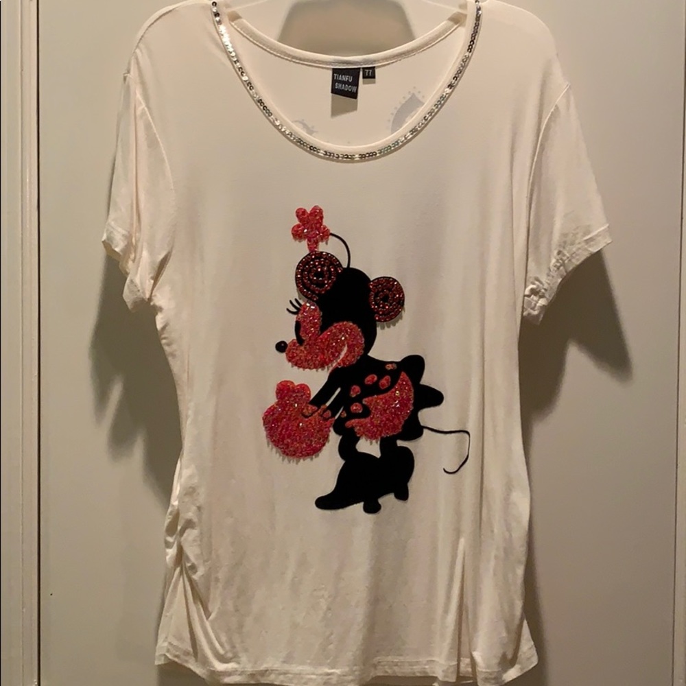 Sequined minnie mouse t shirt